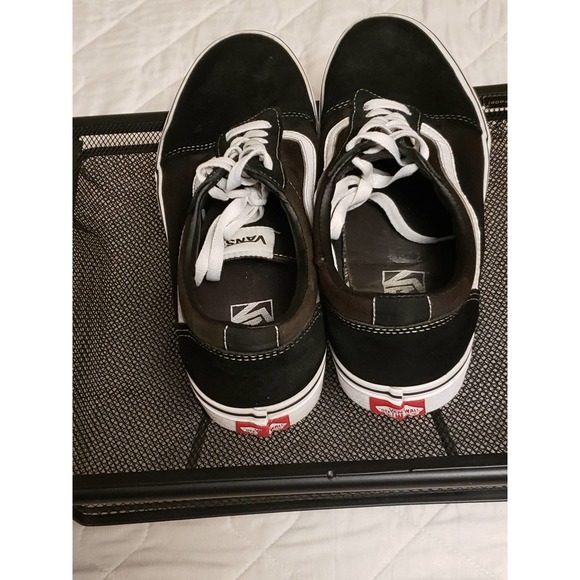Nice Pair of Men VANS Old Skool B&W Sz: 10 - Picture 3 of 4